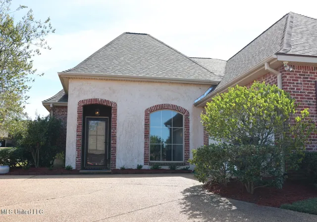 1st image of 406 Providence Dr, Brandon, MS 39042 | MLS# 4134236