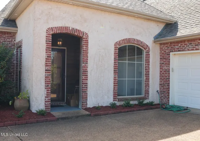 3rd image of 406 Providence Dr, Brandon, MS 39042 | MLS# 4134236