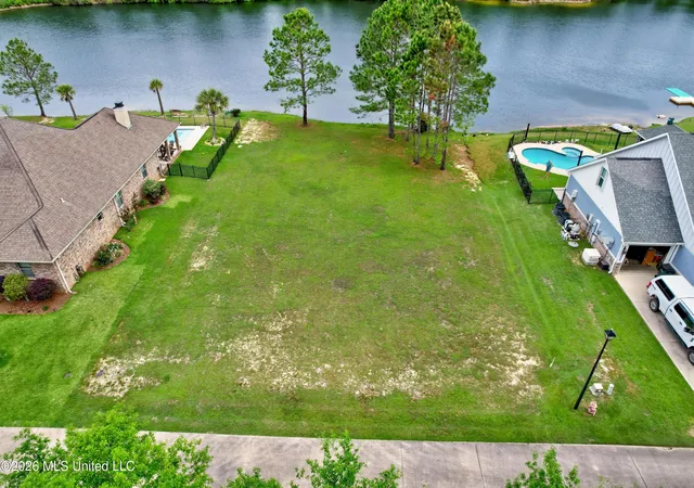 Homes for sale in Waveland, MS | 122 Emerald Lake Dr, Waveland, MS 39576 | MLS# 4134350
