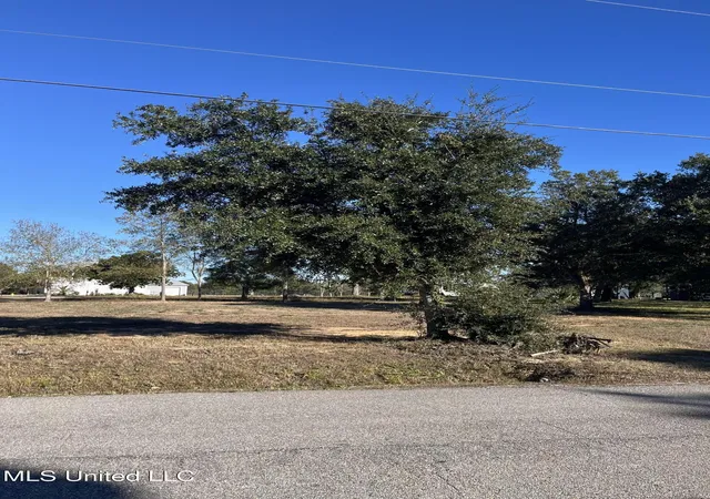 Homes for sale in Pass Christian, MS | 0 Elliott Ave, Pass Christian, MS 39571 | MLS# 4134286