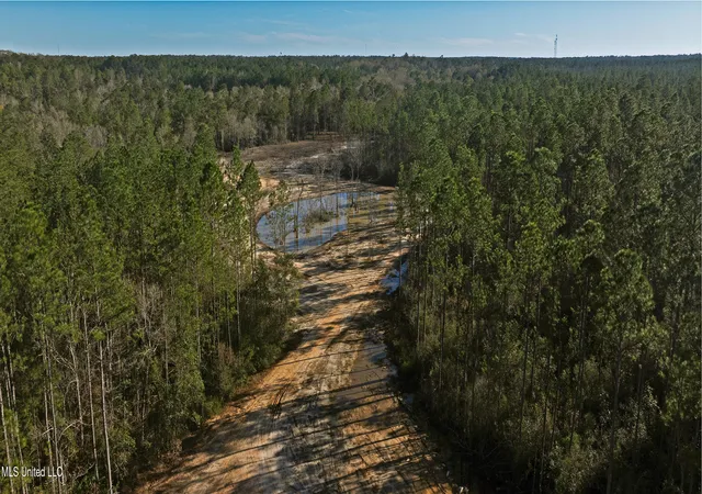1st image of Nhn Runnymede Rd, Pass Christian, MS 39571 | MLS# 4134308