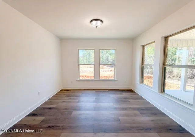 Photo 4 of Single family home for sale at 6017 Cardona Dr, Ocean Springs, MS 39564 | MLS# 4134416 | Listing updated on 2026-10-01