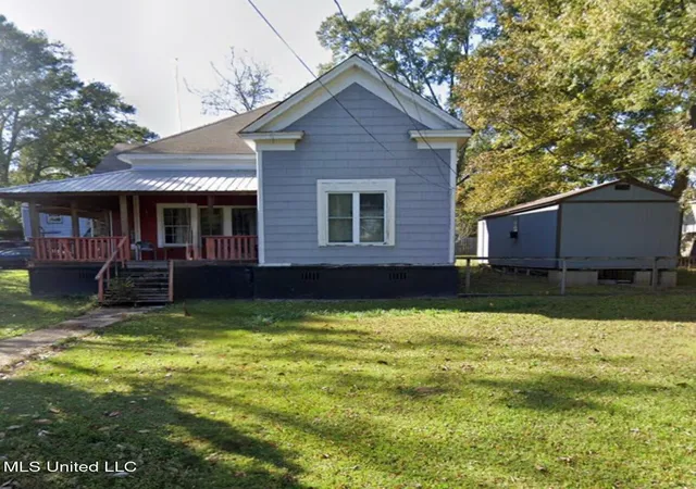 Homes for sale in Mc Comb, MS | 1057 Oak Ave, Mc Comb, MS 39648 | MLS# 4134445