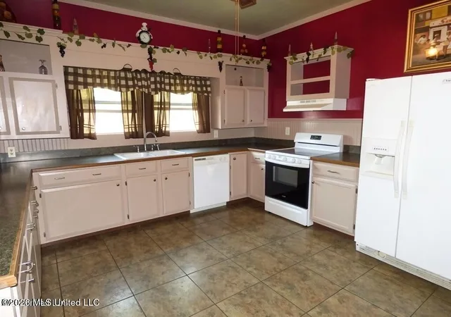 Homes for sale in Mc Comb, MS | 1057 Oak Ave, Mc Comb, MS 39648 | MLS# 4134445