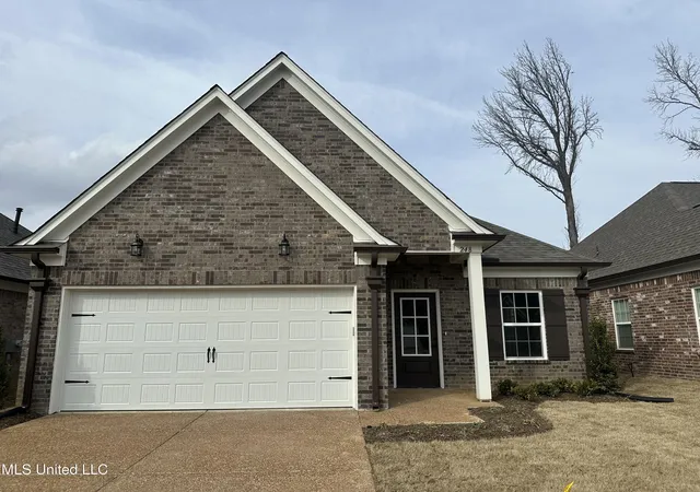 Homes for sale in Southaven, MS | 248 Flower Garden Dr, Southaven, MS 38671 | MLS# 4134755