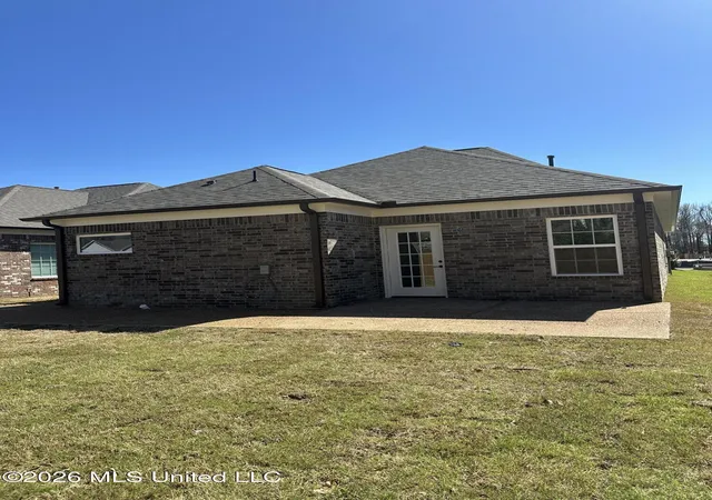 Homes for sale in Southaven, MS | 248 Flower Garden Dr, Southaven, MS 38671 | MLS# 4134755