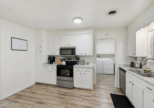 Photo 4 of Single family home for sale at 1150 Branch St, Jackson, MS 39212 | MLS# 4134831 | Listing updated on 2026-05-15