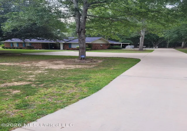 Homes for sale in Carthage, MS | 211 Hwy 487, Carthage, MS 39051 | MLS# 4134848