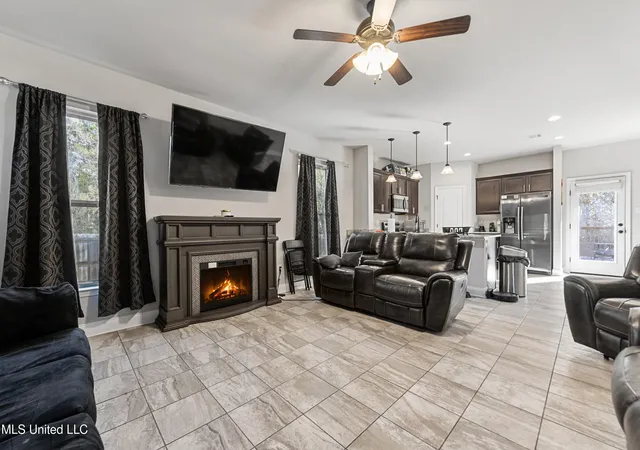 Photo 3 of Single family home for sale at 836 Reunion Pl Cir, Biloxi, MS 39532 | MLS# 4137686 | Listing updated on 2026-06-29