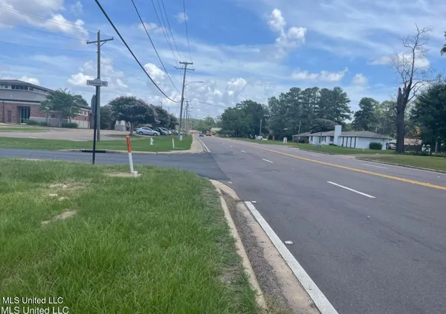Photo 4 of Land for sale at 2212 Old Brandon Rd, Pearl, MS 39208 | MLS# 4134935 | Listing updated on 2026-07-25