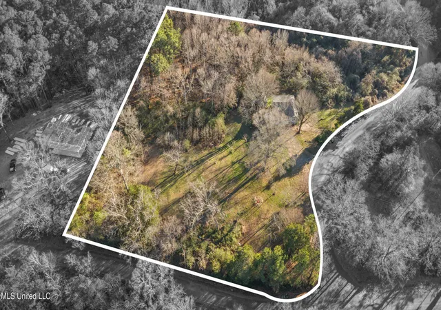 Homes for sale in Senatobia, MS | 147 Crockett Rd, Senatobia, MS 38668 | MLS# 4134955