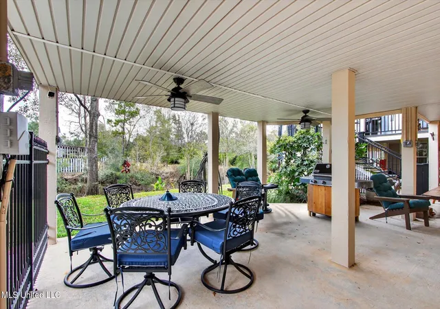 5th image of 2104 Mole Dr, Bay Saint Louis, MS 39520 | MLS# 4135396
