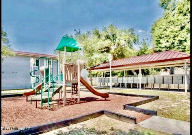 Photo 20 of Condo for sale at 1664 Beach Blvd, Biloxi, MS 39531 | MLS# 4135607 | Listing updated on 2026-10-14