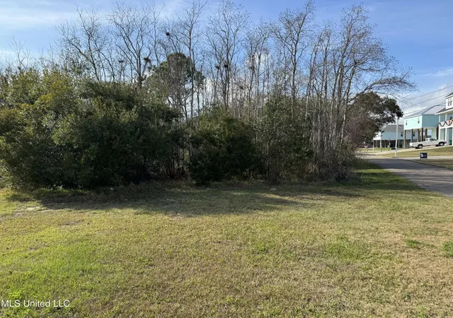 Photo 3 of Land for sale at 125 Edith Dr, Bay Saint Louis, MS 39520 | MLS# 4135578 | Listing updated on 2026-04-09