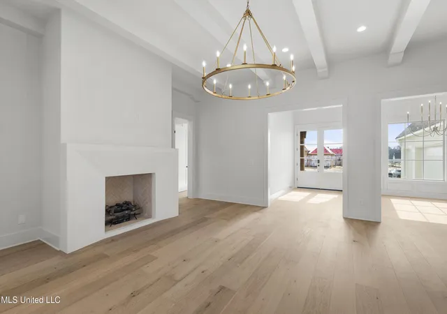 Photo 4 of Sale Pending at 216 Parke Dr, Ridgeland, MS 39157 | MLS# 4135685 | Listing updated on 2026-09-04