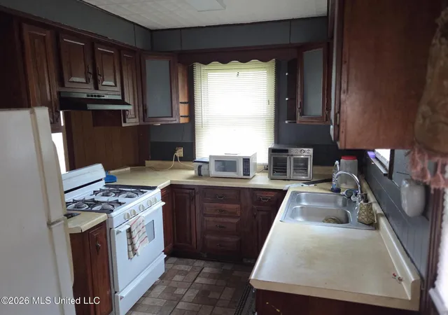 Photo 4 of Single family home for sale at 315 Boling St, Jackson, MS 39209 | MLS# 4136291 | Listing updated on 2026-08-24