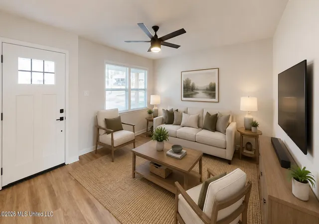 Photo 3 of Single family home for sale at 1331 Main St, Southaven, MS 38671 | MLS# 4136268 | Listing updated on 2026-09-15