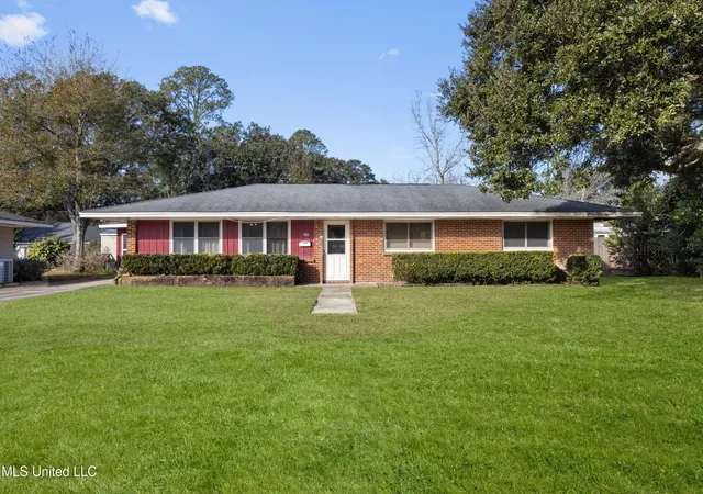 1st image of 4111 Washington Ave, Gulfport, MS 39507 | MLS# 4137683