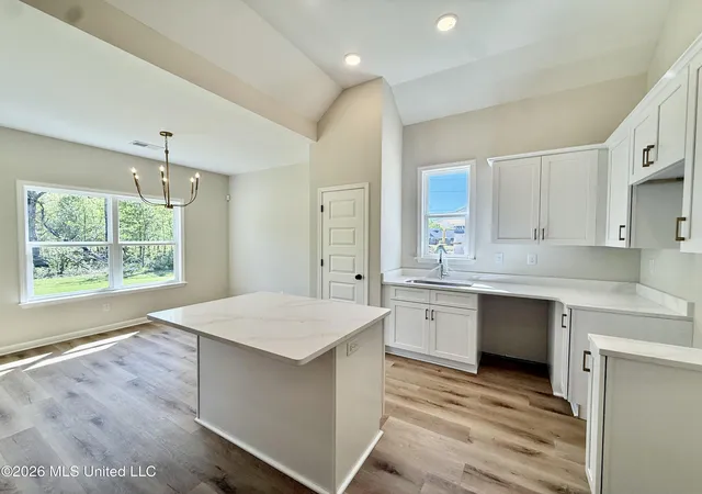 Photo 3 of Single family home for sale at 1051 Great Glen Dr, Southaven, MS 38671 | MLS# 4136653 | Listing updated on 2026-09-18
