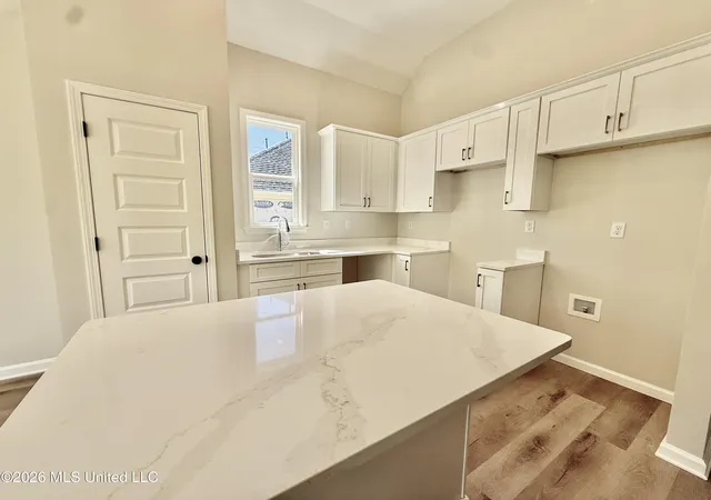 Photo 4 of Single family home for sale at 1051 Great Glen Dr, Southaven, MS 38671 | MLS# 4136653 | Listing updated on 2026-09-18