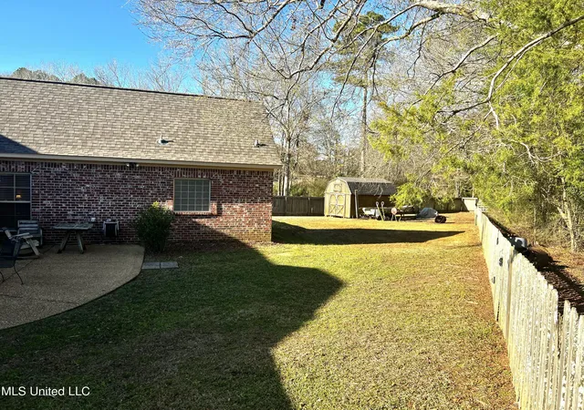 Homes for sale in Florence, MS | 506 Orchard Brook Ct, Florence, MS 39073 | MLS# 4136760
