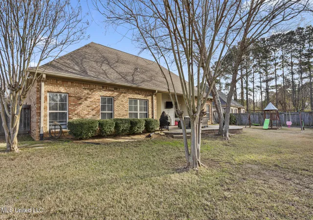 Homes for sale in Brandon, MS | 501 Asbury Lane Dr, Brandon, MS 39042 | MLS# 4136831