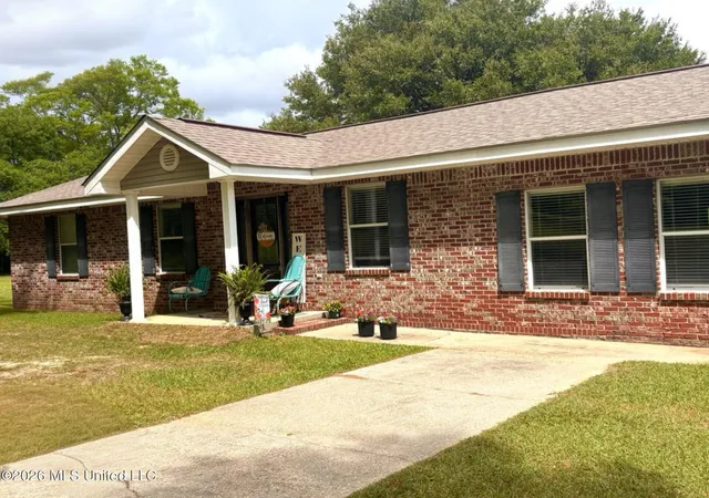 Homes for sale in Carriere, MS | 1352 Rock Ranch Rd, Carriere, MS 39426 | MLS# 4136922