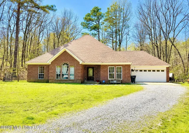Homes for sale in Holly Springs, MS | 200 S Mullins Rd, Holly Springs, MS 38635 | MLS# 4138219