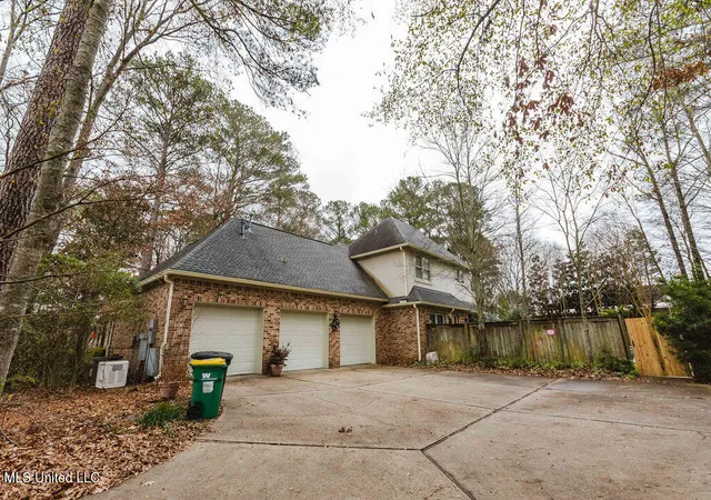 62nd image of 101 Summer Lake Dr, Ridgeland, MS 39157 | MLS# 4137450