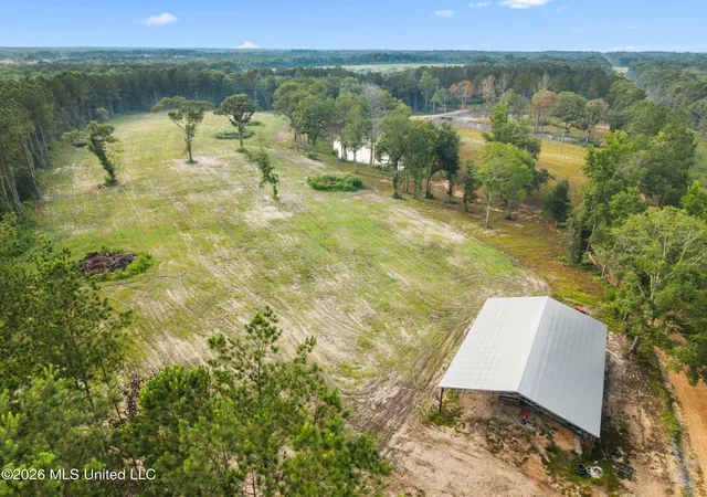 2nd image of 99 Firefox Ln, Poplarville, MS 39470 | MLS# 4137495