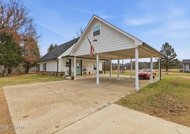 Homes for sale in Canton, MS | 389 Moss Rd, Canton, MS 39046 | MLS# 4137625