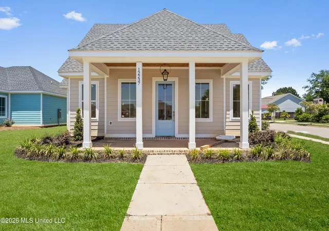 Photo 2 of Single family home for sale at 12237 Artisan Green Blvd, Gulfport, MS 39503 | MLS# 4138723 | Listing updated on 2026-07-20