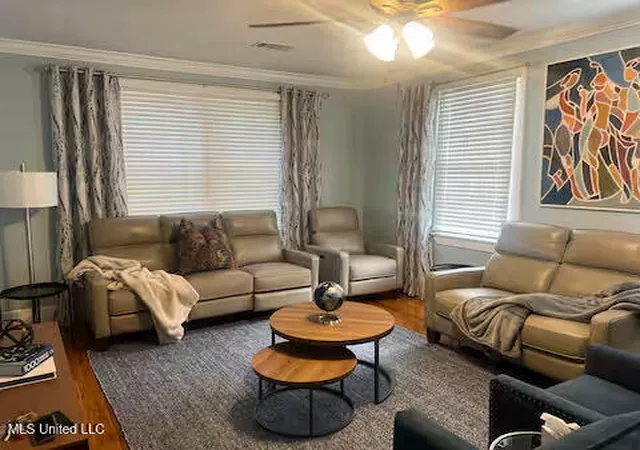 Photo 4 of Single family home for sale at 1046 Whitworth St, Jackson, MS 39202 | MLS# 4137828 | Listing updated on 2026-08-19
