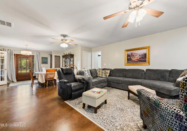 4th image of 24023 Robert E Lee Rd, Lucedale, MS 39452 | MLS# 4137961