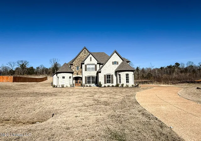 Homes for sale in Holly Springs, MS | 224 Poplar Ln, Holly Springs, MS 38635 | MLS# 4138476
