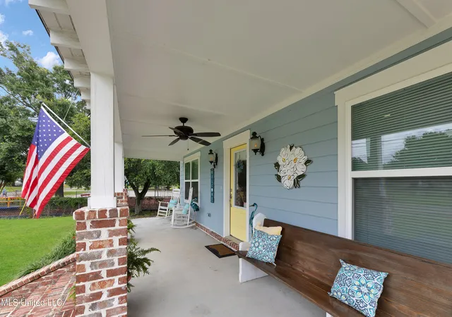 Photo 2 of Single family home for sale at 605 Magnolia St, Long Beach, MS 39560 | MLS# 4138317 | Listing updated on 2026-09-20