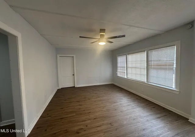 Photo 3 of Single family home for sale at 1857 Westover St, Jackson, MS 39209 | MLS# 4138745 | Listing updated on 2026-09-26