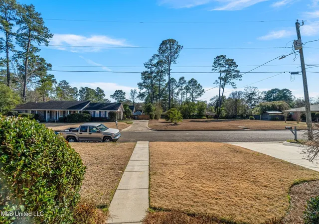 Homes for sale in Columbia, MS | 1223 Meadowood Rd, Columbia, MS 39429 | MLS# 4138479