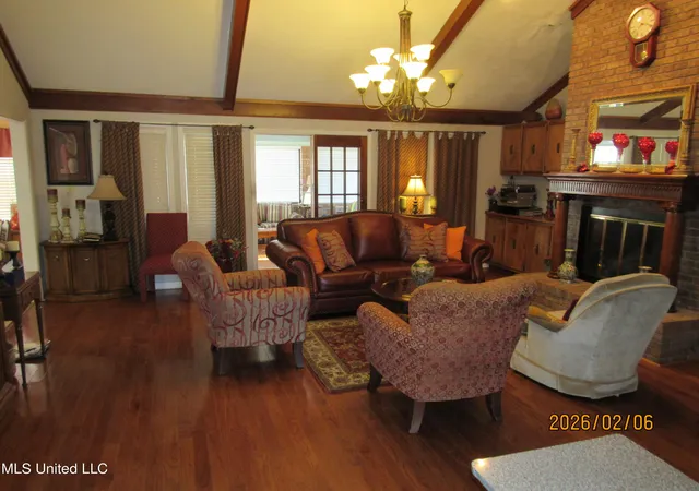 2nd image of 1903 Swayze St, Yazoo City, MS 39194 | MLS# 4138668