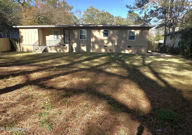 Photo 2 of Single family home for sale at 359 Cummins St, Jackson, MS 39204 | MLS# 4138702 | Listing updated on 2026-07-10