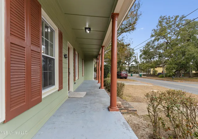 Photo 3 of Single family home for sale at 4418 Welch Ave, Moss Point, MS 39563 | MLS# 4139176 | Listing updated on 2026-04-06