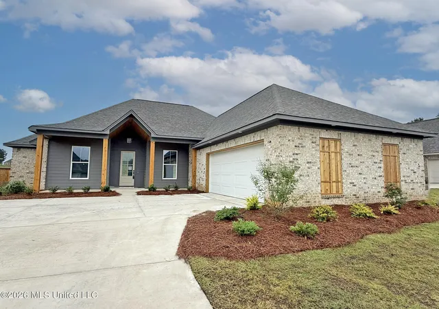 Homes for sale in Florence, MS | 322 Tremont Dr, Florence, MS 39073 | MLS# 4138752