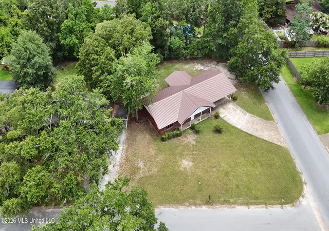 2nd image of 2502 Halsel St, Gulfport, MS 39503 | MLS# 4139660