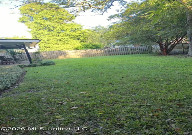 Photo 4 of Single family home for sale at 1306 Short Ave, Pascagoula, MS 39567 | MLS# 4139089 | Listing updated on 2026-09-09