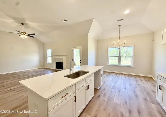 Photo 4 of Single family home for sale at 1070 Great Glen Dr, Southaven, MS 38671 | MLS# 4139096 | Listing updated on 2026-09-18