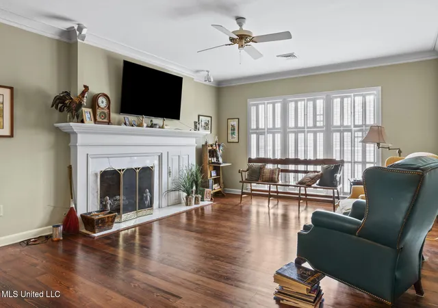 Photo 4 of Condo for sale at 420 Saint Andrews Dr, Jackson, MS 39211 | MLS# 4140071 | Listing updated on 2026-09-21