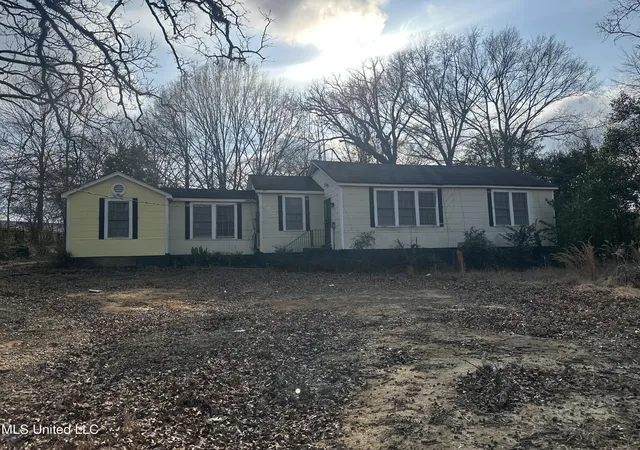 Photo 1 of Single family home for sale at 4413 Dixie Dr, Jackson, MS 39209 | MLS# 4139192 | Listing updated on 2026-08-21