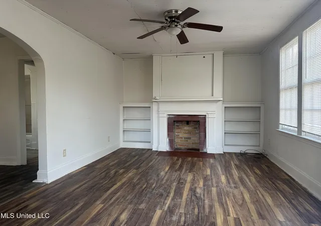 Photo 3 of Single family home for sale at 4413 Dixie Dr, Jackson, MS 39209 | MLS# 4139192 | Listing updated on 2026-08-21