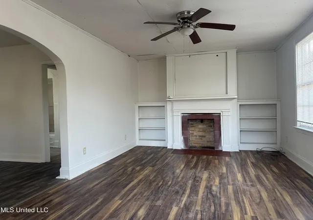 Photo 4 of Single family home for sale at 4413 Dixie Dr, Jackson, MS 39209 | MLS# 4139192 | Listing updated on 2026-08-21