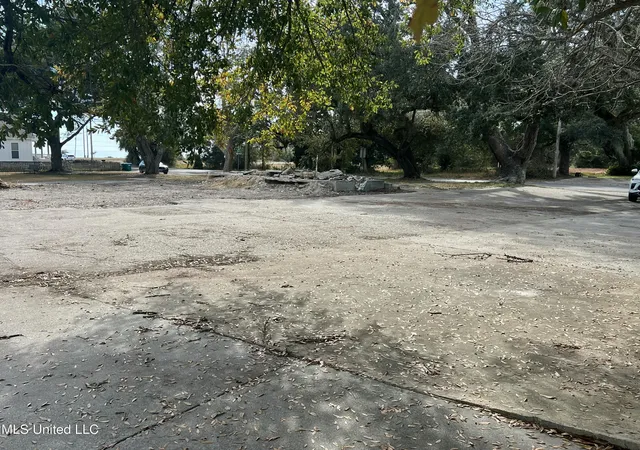 Photo 2 of Land for sale at 162 Tegarden Rd, Gulfport, MS 39507 | MLS# 4139554 | Listing updated on 2026-03-30